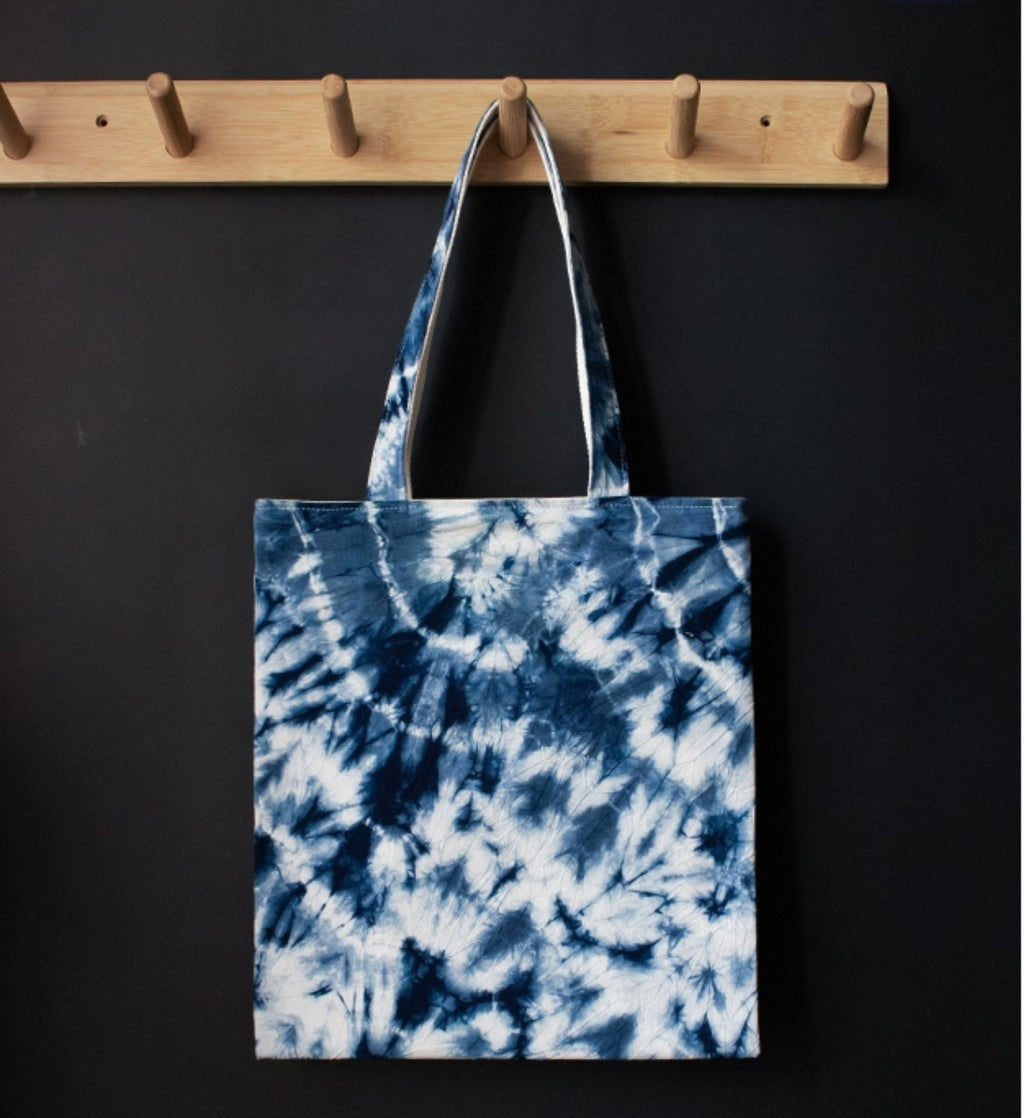 Tie-dye tote bag（Pattern is random）