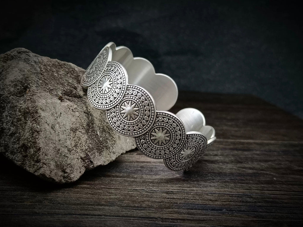Handmade Silver Bracelet（Bronze Drum Patterns）
