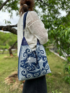 Batik Shoulder Bag (Pattern Random）