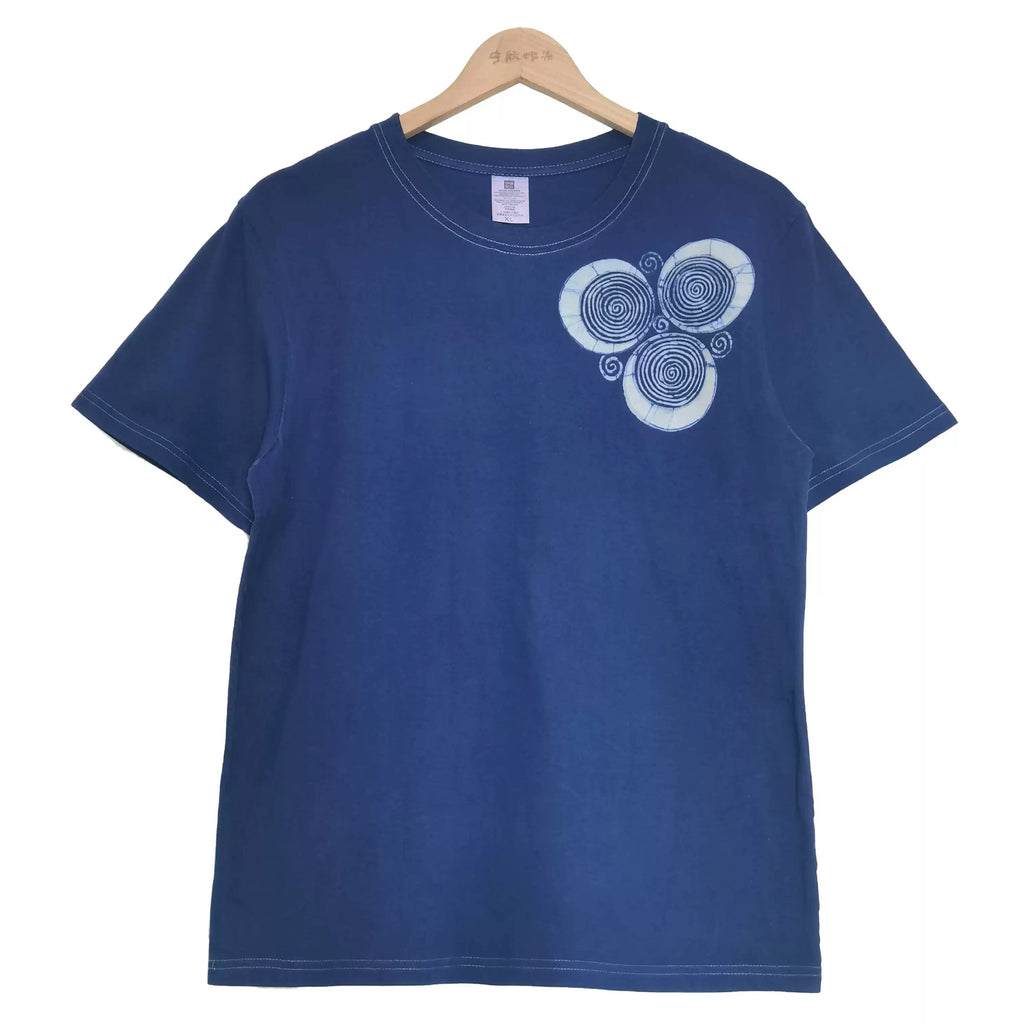 Batik T-shirt (Three Whorl Pattern)