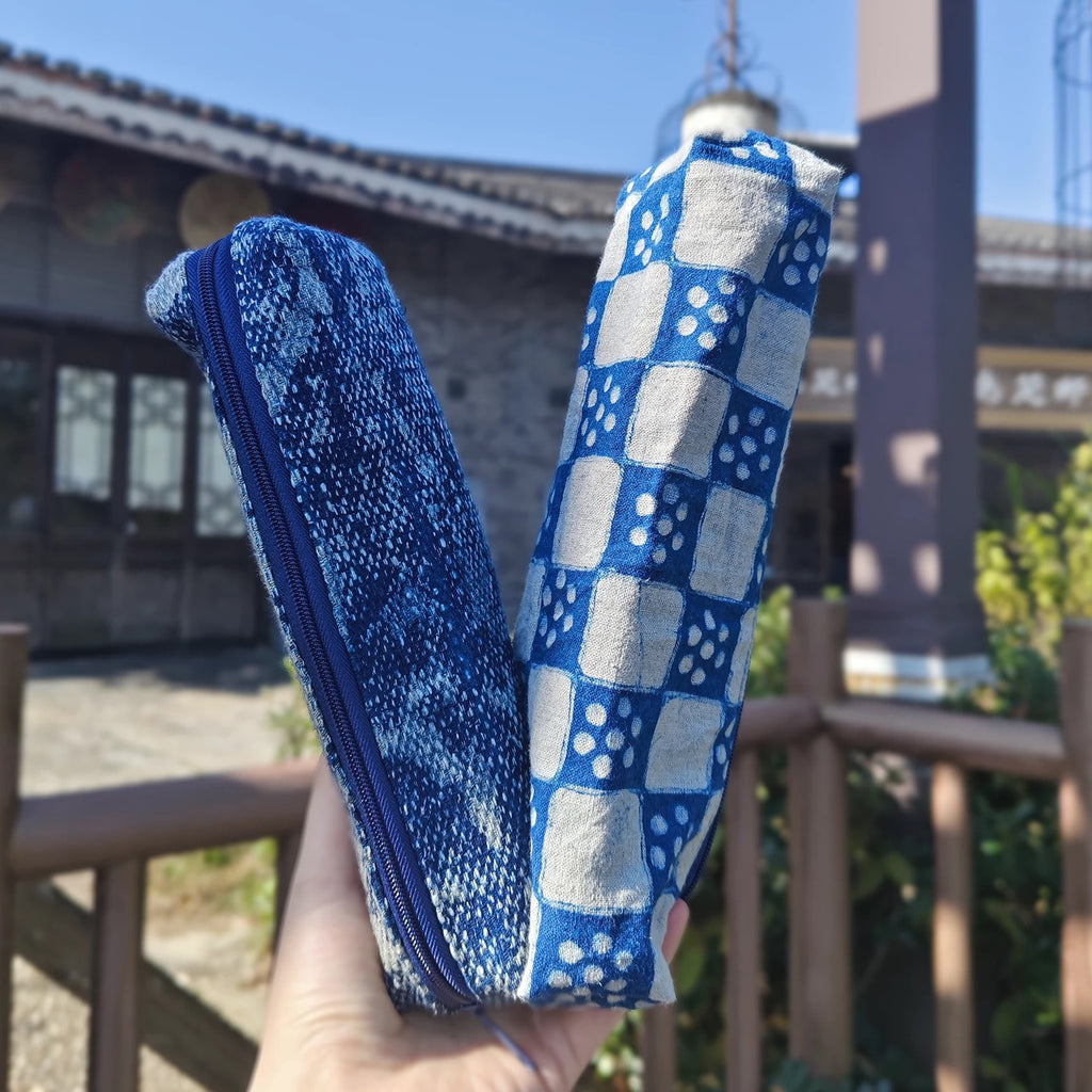 Two Pen Case (Random Pattern)
